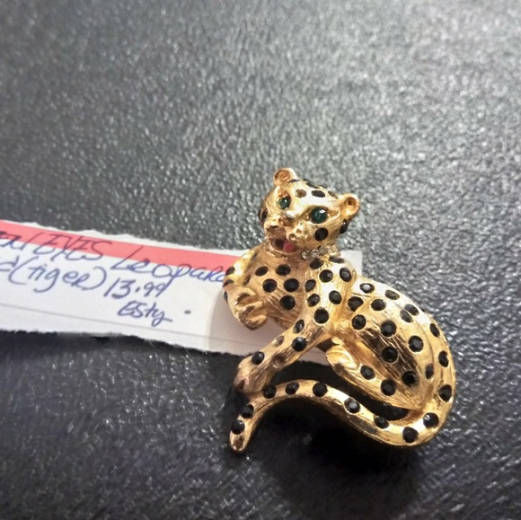 Leopard Pin - Picture 2 of 2